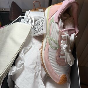 SKEE WEE! These for me!! I’ve been looking for these shoes!